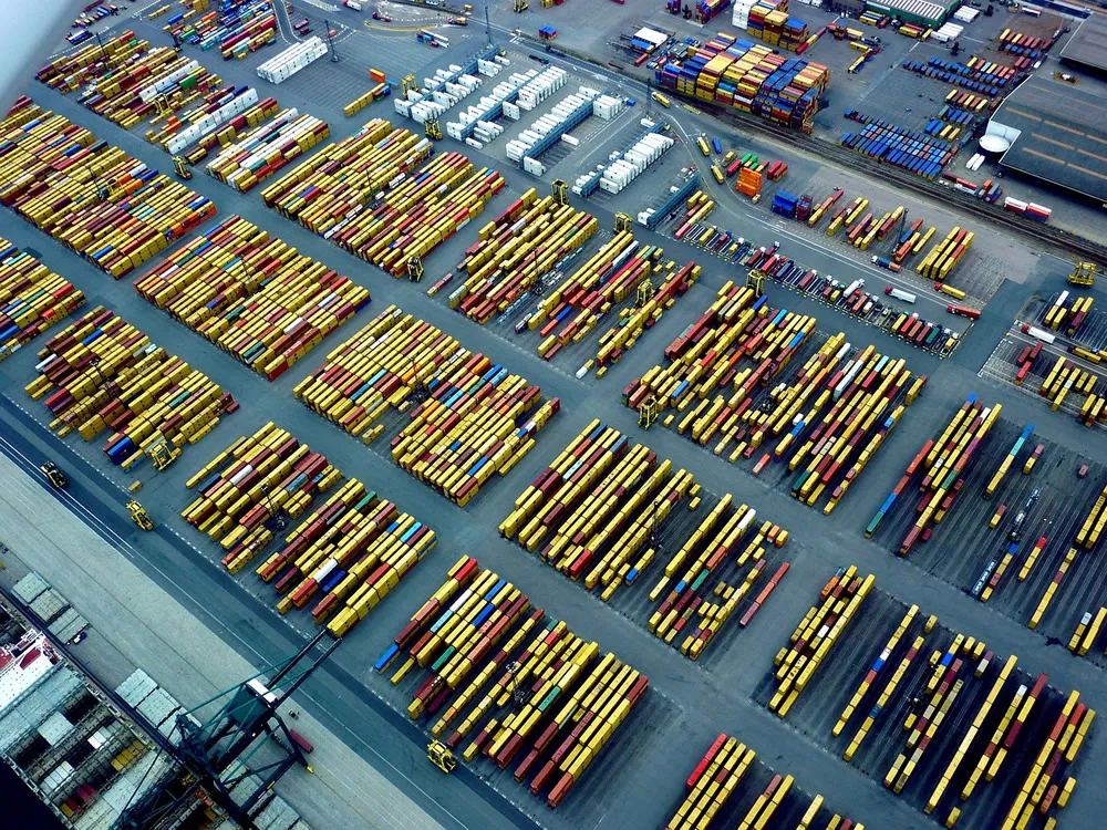 How is Digitalization Reshaping Import Customs Clearance?