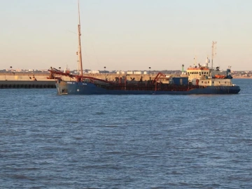 Furniture Import Customs Brokerage Agency Fees Too High? This Price List Helps You Save Half!