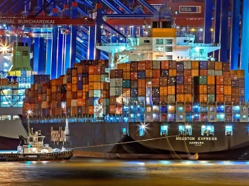 Stop Fumbling in the Dark! Liuzhou Freight Export Agents are the Shortcut for Enterprises Going Global