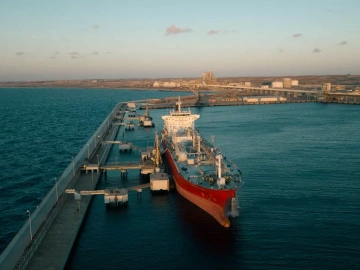 Entrusting Tax Refunds to Agents: Will You Get More Money? Wake Up!