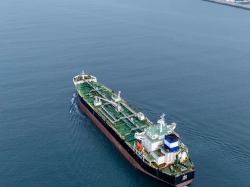 How deep is the water for importing CNC grinding machines?