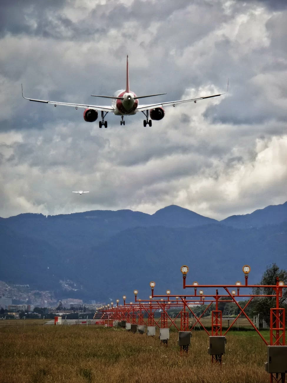 Savez-vous comment le commerce de transbordement et les zones franches se développent en synergie ?