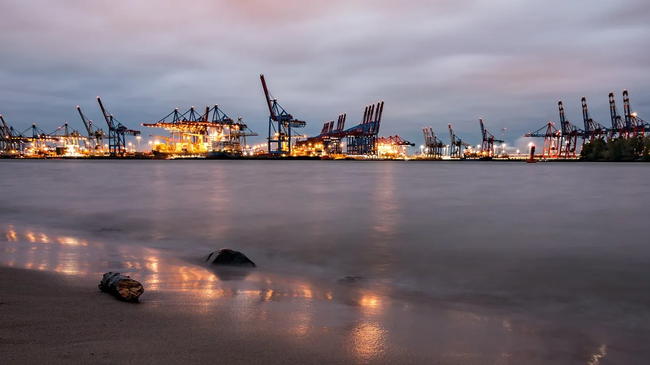비밀 공개! Zhongmaoda의 수입 본토 환적 무역 경로