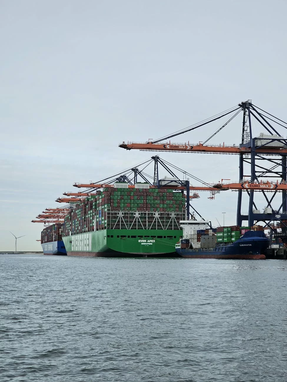 輸出代行は深すぎる？3つのステップで坑を避ける方法