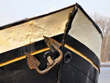 What should we pay attention to in foreign trade import and export?