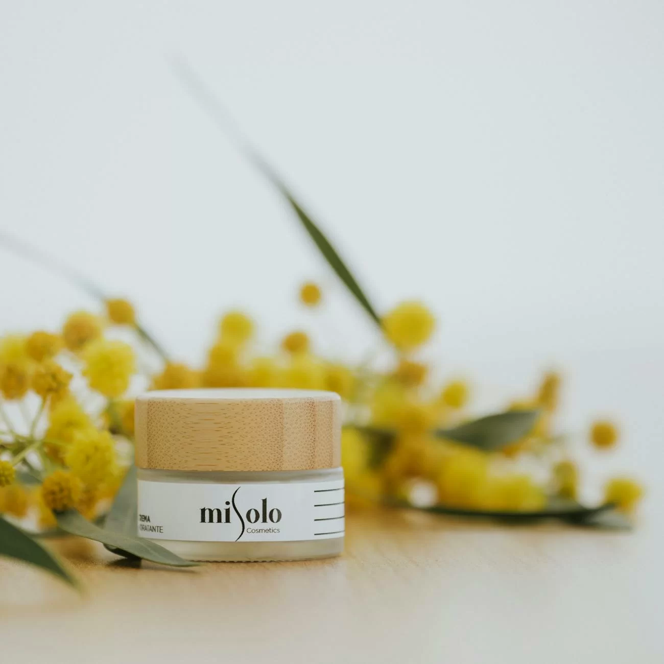 What are the precautions for import customs declaration of perfume