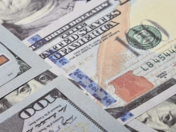 Agency Export and Foreign Exchange: So Many Intricacies in Corporate Foreign Trade?