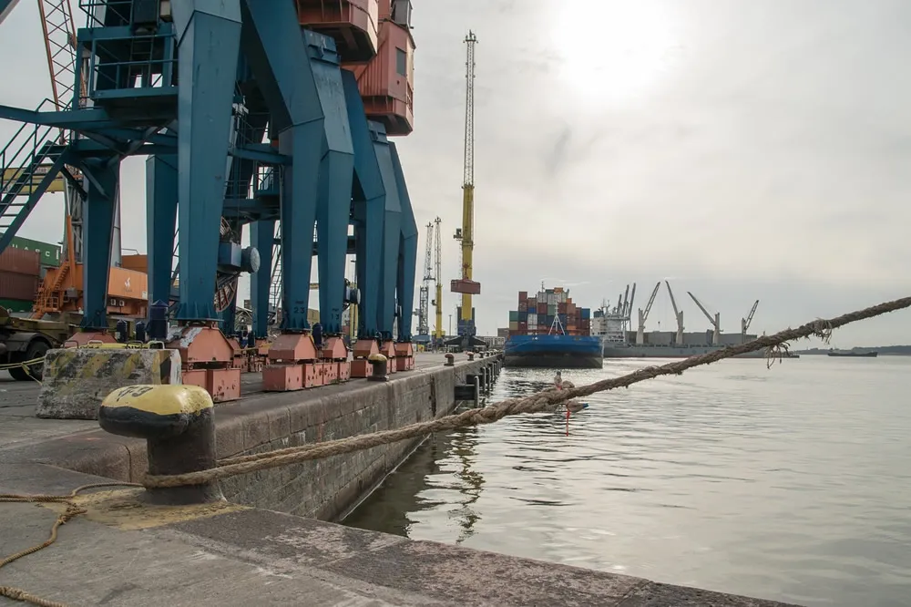 なぜ90%のクロスボーダーECは通関で失敗するのか？