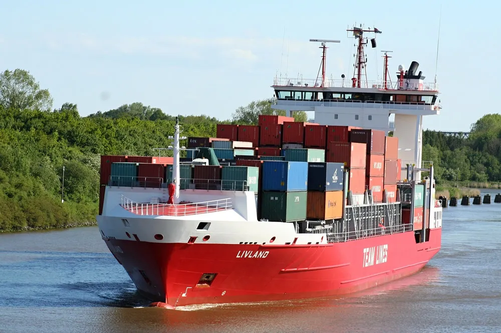 De Jinhua al mundo: guía completa para agentes de exportación de productos químicos