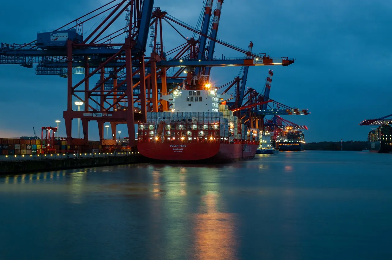 Holzimport-Zollabfertigung schwierig? Mit der richtigen Agentur ein Kinderspiel!