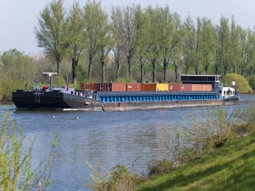 Seit langem bietet Zhongmaoda Speditionsdienstleistungen für den Im- und Export an, warum ist es so engagiert?