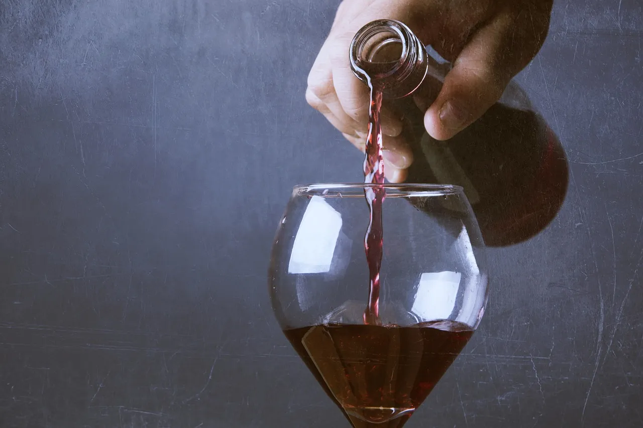 Exploring Export Small Square Bottle Changchun Agents, How Much Do You Know?