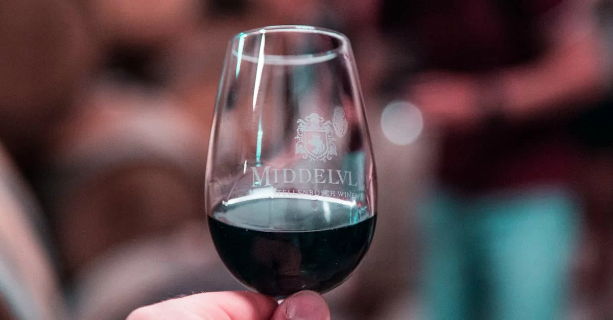 Choose the right one, not the expensive one, all the secrets of importing red wine agency are here