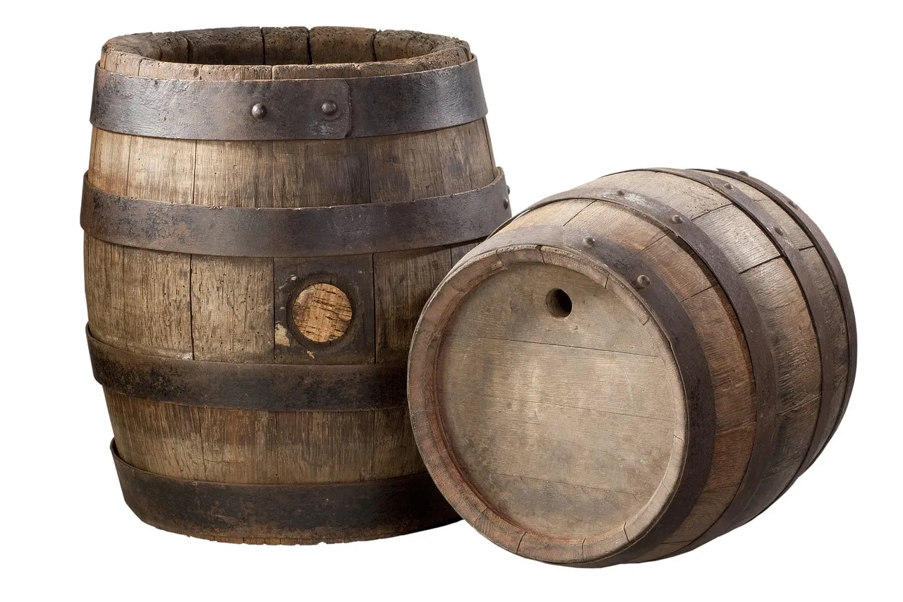 Understand Transshipment Red Wine Trade in One Article: Opportunities and Challenges Coexist