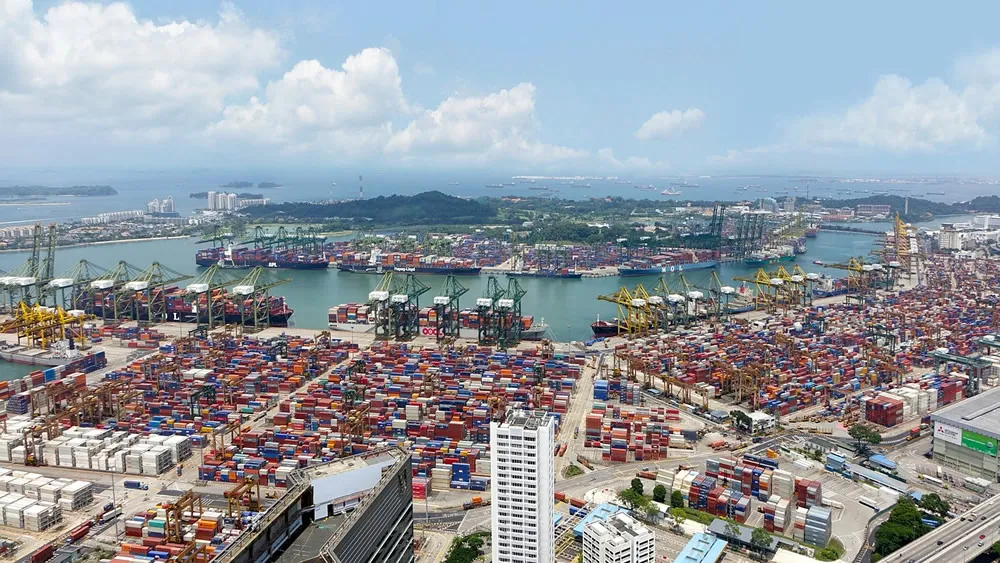 Zollabfertigung durch Spediteure: Der verborgene Schlüssel in komplexen Handelsabläufen